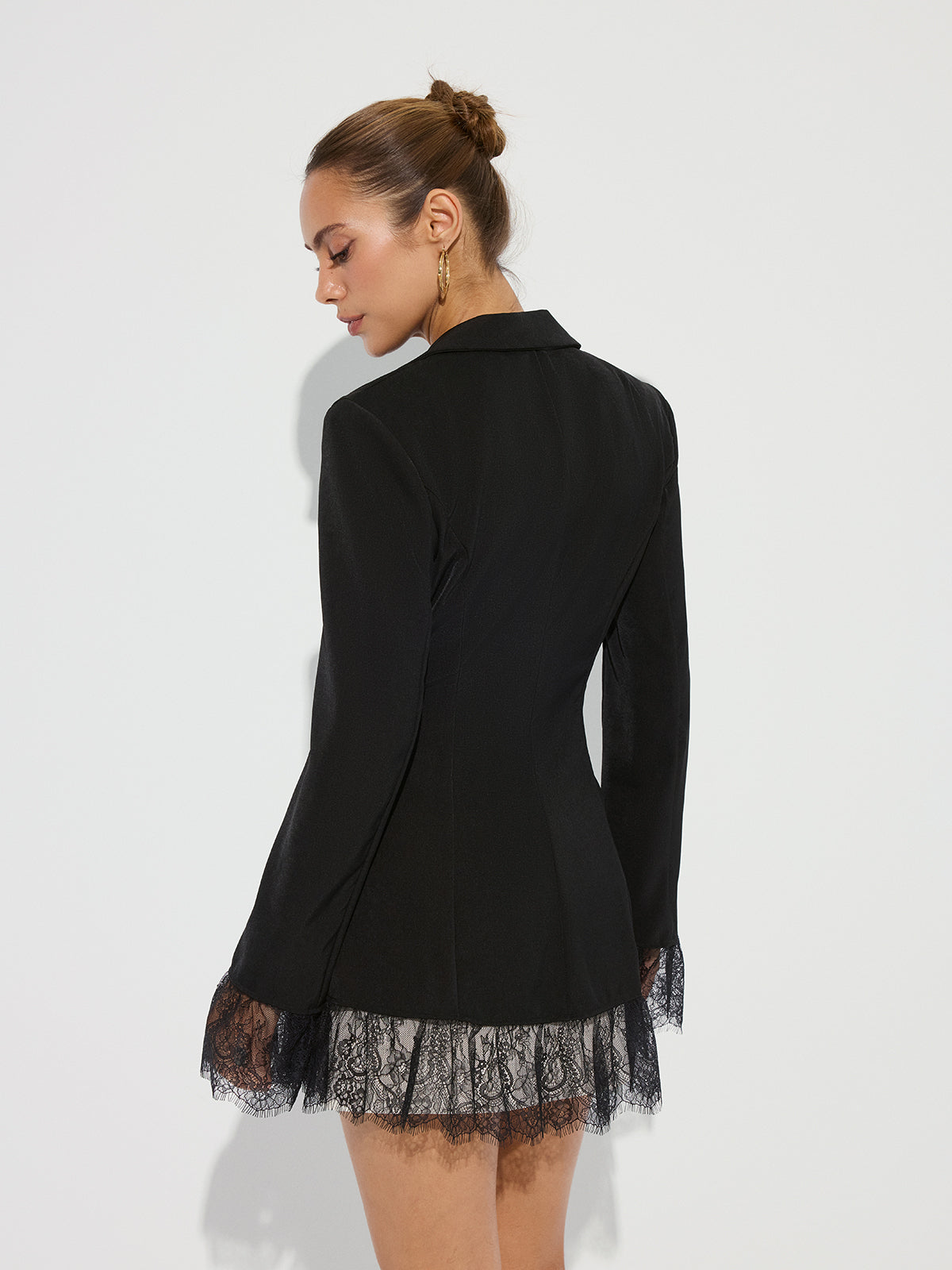 Dantel Panelli Blazer Yaka Üst