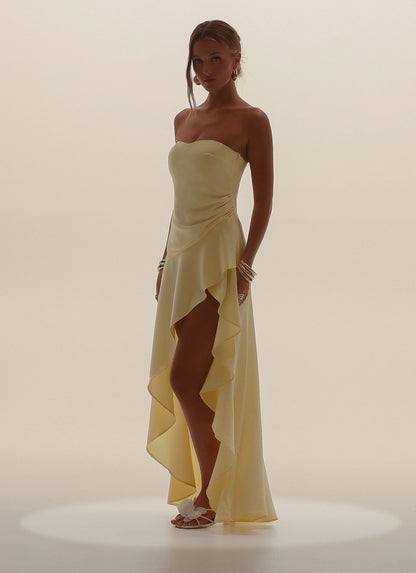 Pastel Sarı Saten Straplez Maxi Elbise
