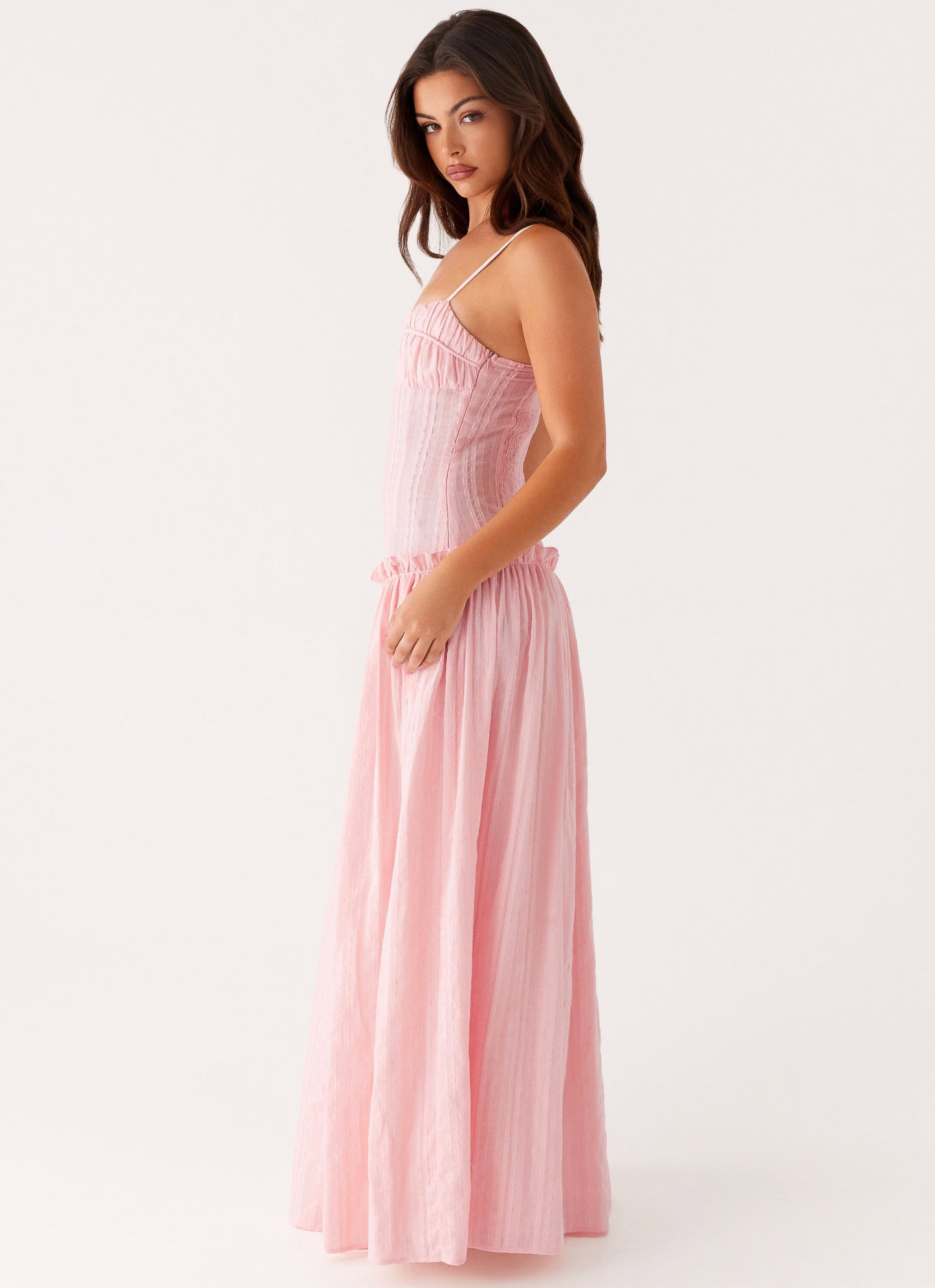Pembe Düşük Bel Açık Sırt Maxi Elbise